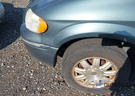 2007 Chrysler Town & Country Touring z USA, uszkodzony, nr VIN 2A8GP54L47R307918